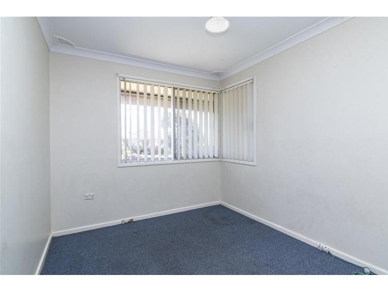 8 Sheba Crescent, South Penrith NSW 2750