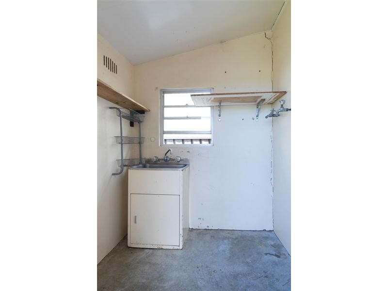 8 Sheba Crescent, South Penrith NSW 2750