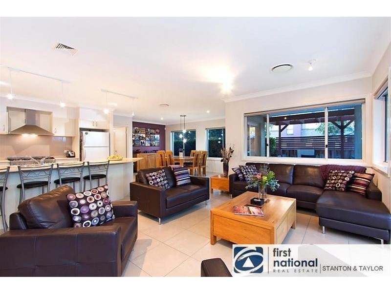 13 Waterside Boulevard, Cranebrook NSW 2749