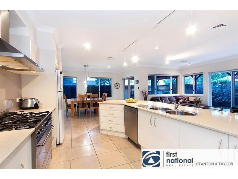 13 Waterside Boulevard, Cranebrook NSW 2749