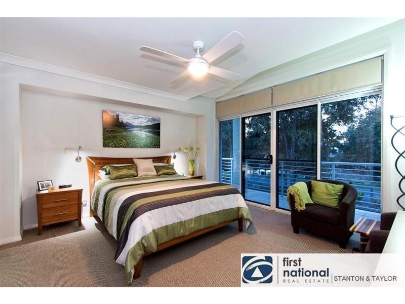 13 Waterside Boulevard, Cranebrook NSW 2749