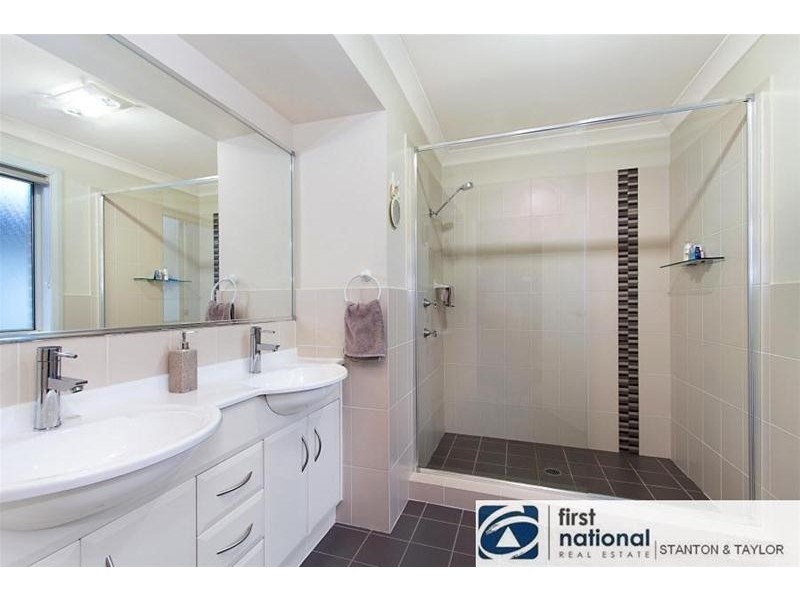 13 Waterside Boulevard, Cranebrook NSW 2749