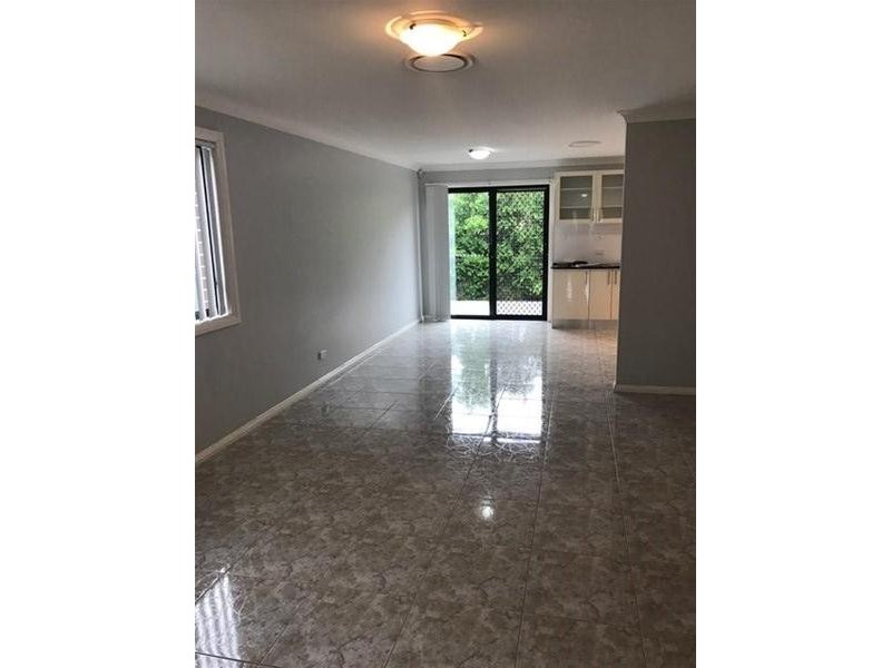 1/88 WOODRIFF Street, Penrith NSW 2750