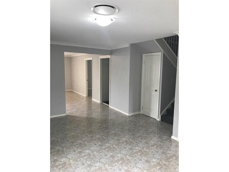 1/88 WOODRIFF Street, Penrith NSW 2750