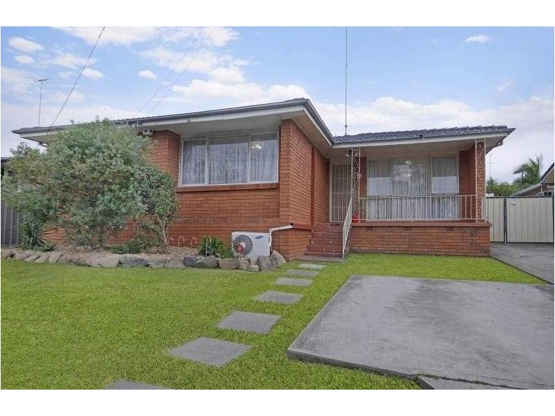 19 Maxwell Street, South Penrith NSW 2750
