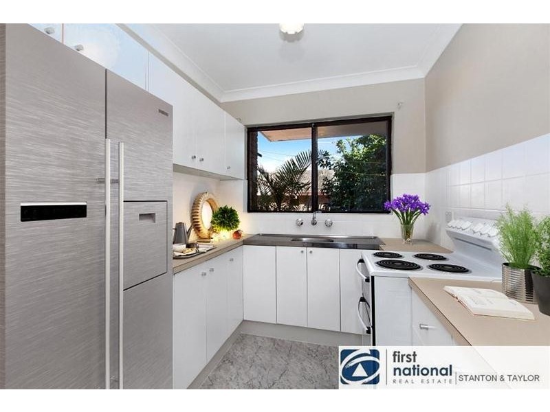 2/11-13 Hemming Street, Penrith NSW 2750