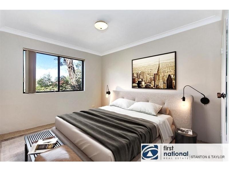 2/11-13 Hemming Street, Penrith NSW 2750