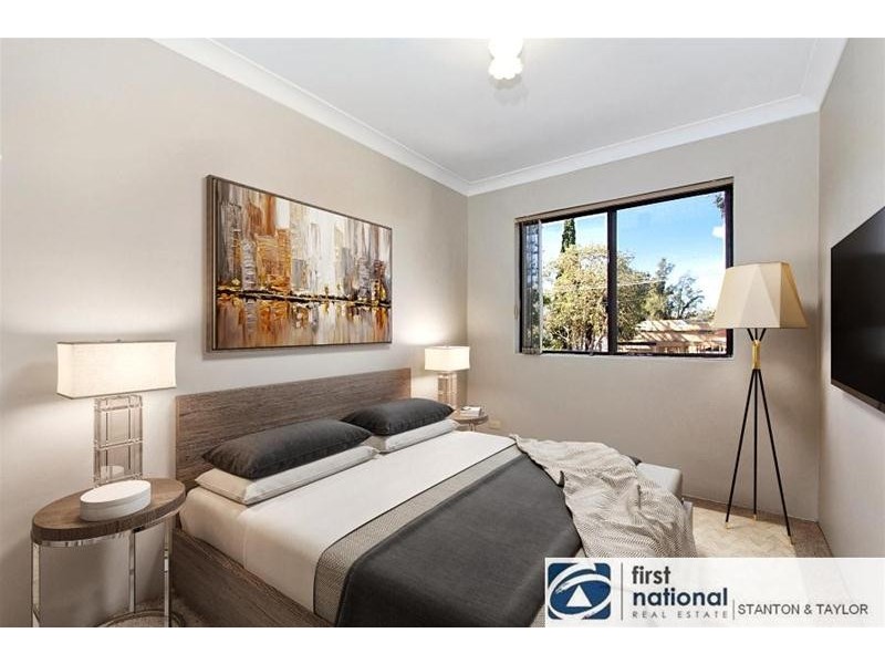 2/11-13 Hemming Street, Penrith NSW 2750