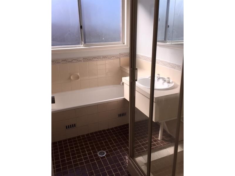 17 MOXHAM Street, Cranebrook NSW 2749