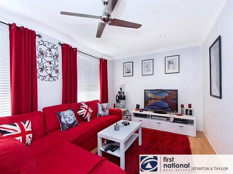 16 Grazier Crescent, Werrington Downs NSW 2747