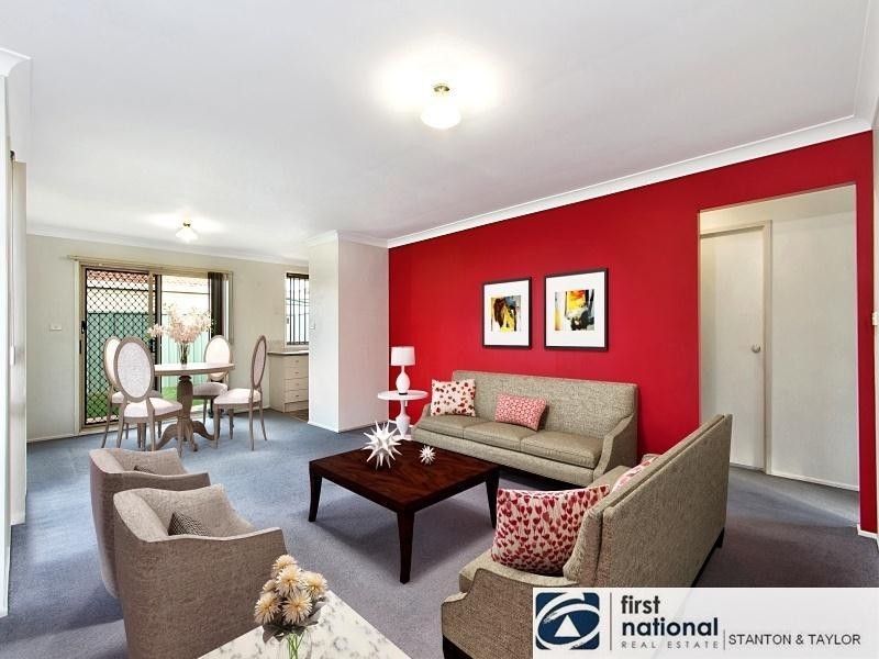 6 WOLARA Avenue, Glenmore Park NSW 2745