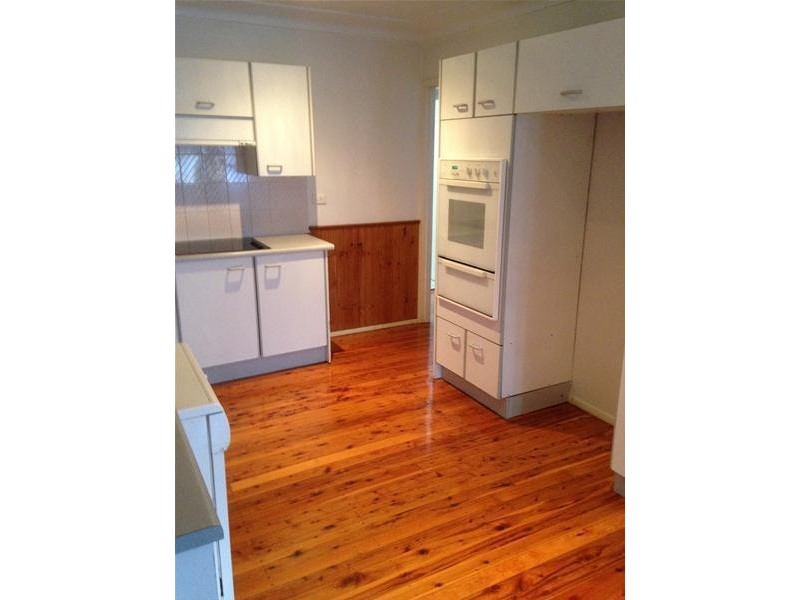 7 Shaw Street, Cambridge Park NSW 2747