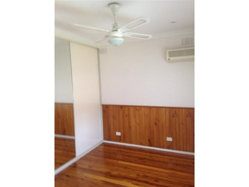 7 Shaw Street, Cambridge Park NSW 2747