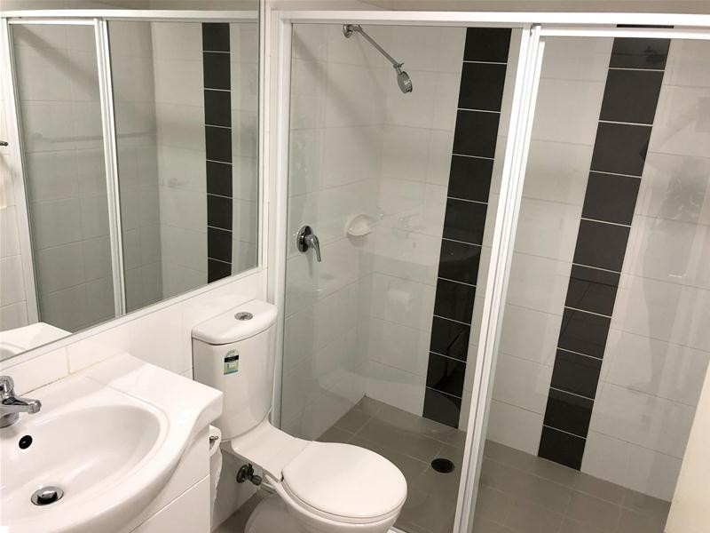 18/8 Colless  Street, Penrith NSW 2750