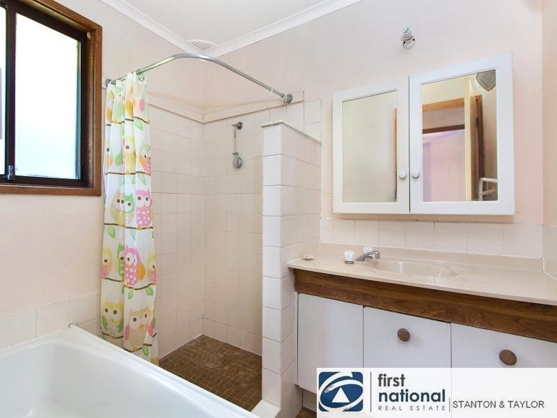 11 Cobb Avenue, Jamisontown NSW 2750