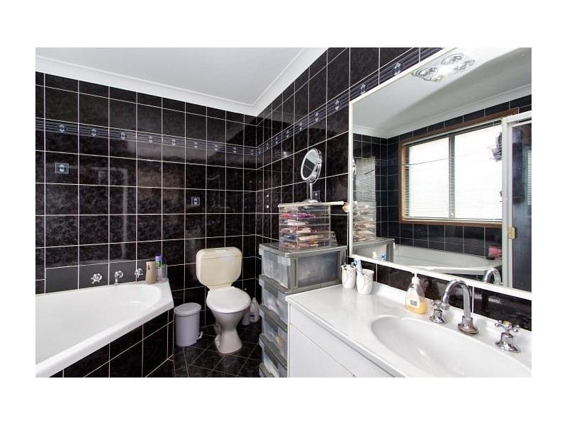 126 Sir John Jamison Circuit, Glenmore Park NSW 2745