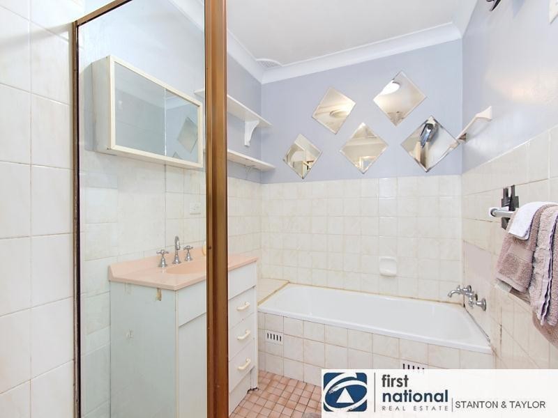 4 Carlyle Crescent, Cambridge Gardens NSW 2747