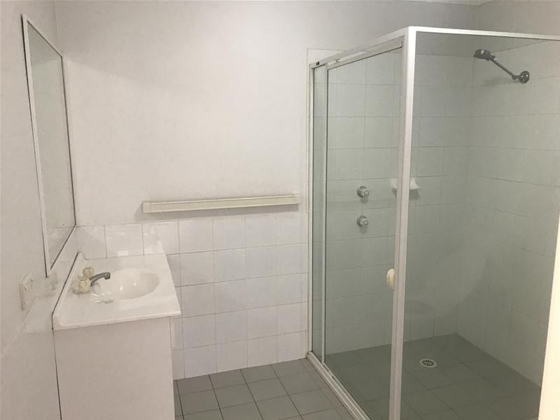 2/126 High Street, Penrith NSW 2750