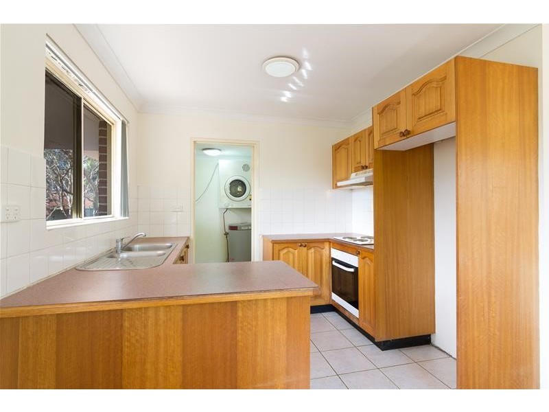 2/10-12 DENT Street, Penrith NSW 2750