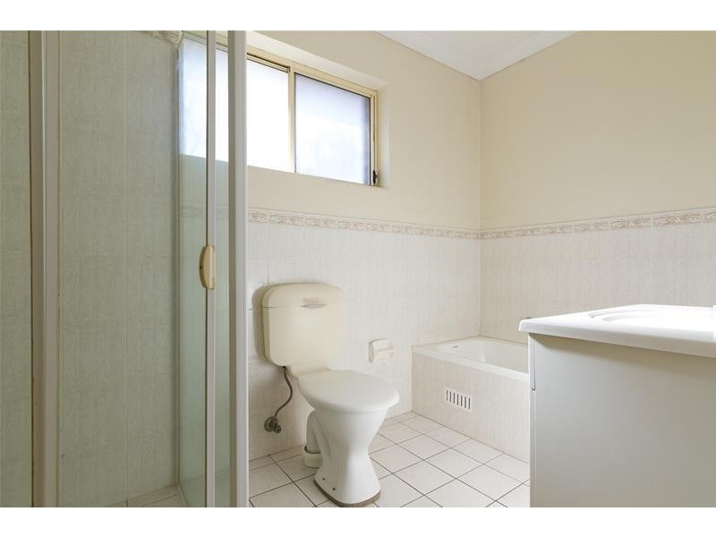 2/10-12 DENT Street, Penrith NSW 2750