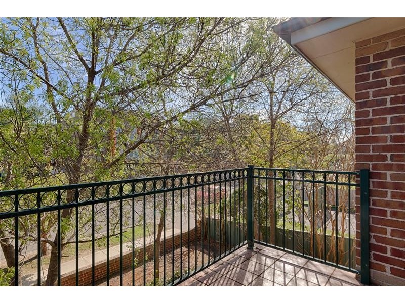 2/10-12 DENT Street, Penrith NSW 2750