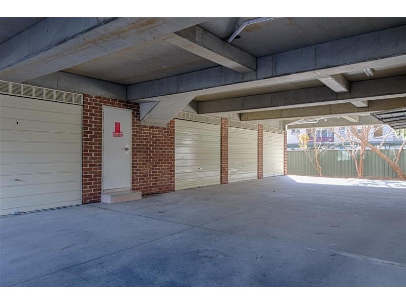 2/10-12 DENT Street, Penrith NSW 2750