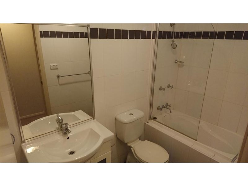 16/10-12 Regentville Road, Jamisontown NSW 2750