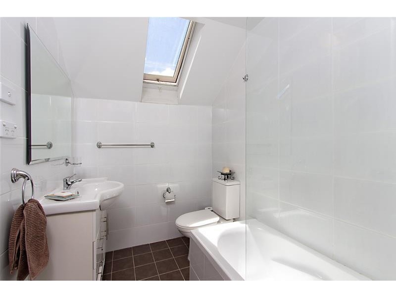 1/47 BARRY Street, Cambridge Park NSW 2747