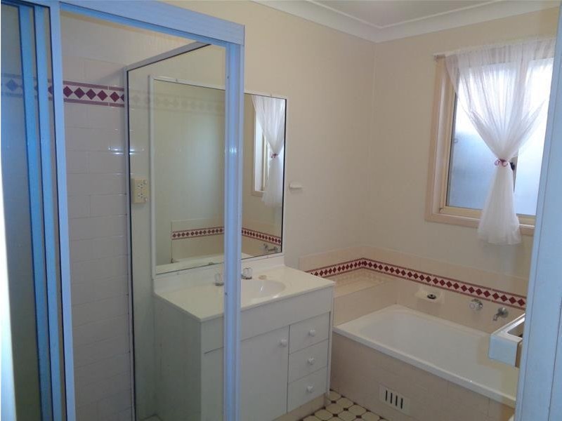 49A Harwood Circuit, Glenmore Park NSW 2745