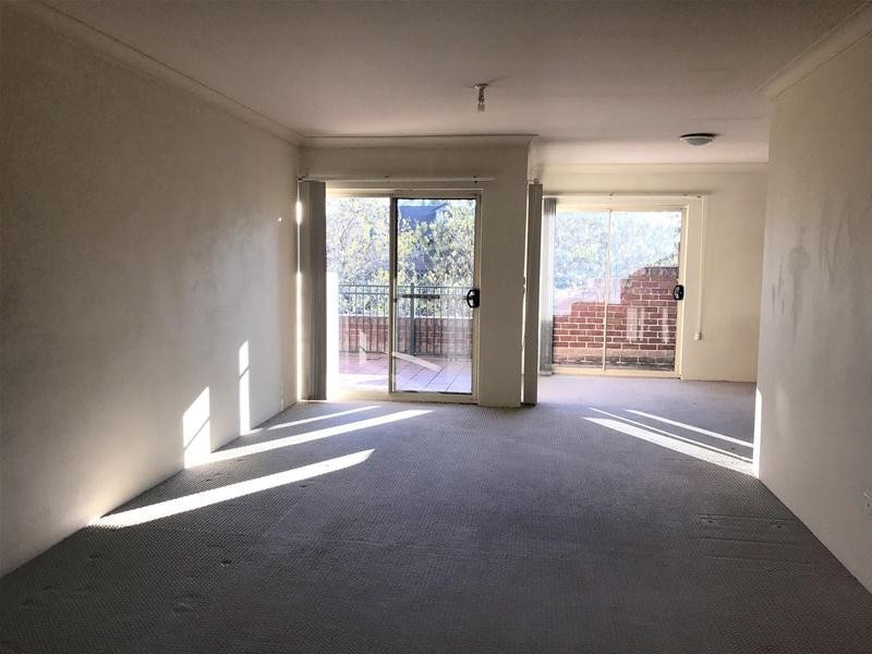 6/10-12 Dent Street, Penrith NSW 2750