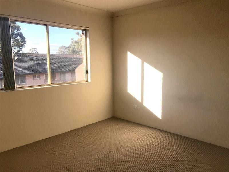 6/10-12 Dent Street, Penrith NSW 2750