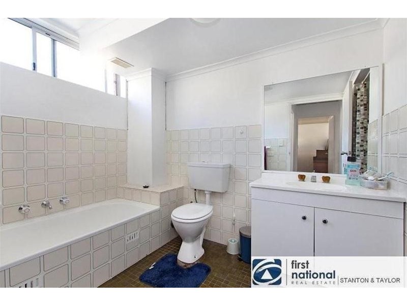 4/15 Thurston Street, Penrith NSW 2750