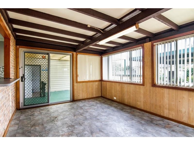 5 Taranaki Avenue, Lethbridge Park NSW 2770