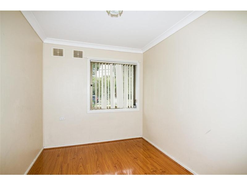 5 Taranaki Avenue, Lethbridge Park NSW 2770