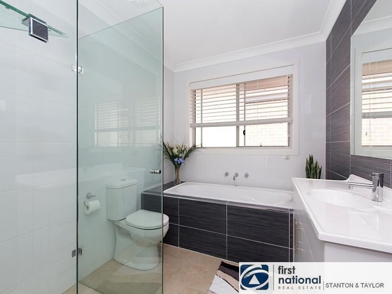 49 Empire Circuit, Penrith NSW 2750