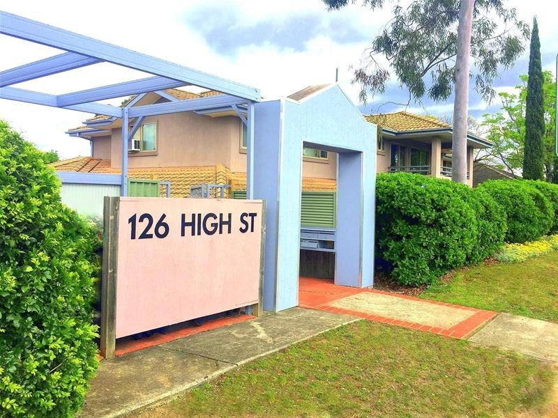 2/126-132 HIGH Street, Penrith NSW 2750