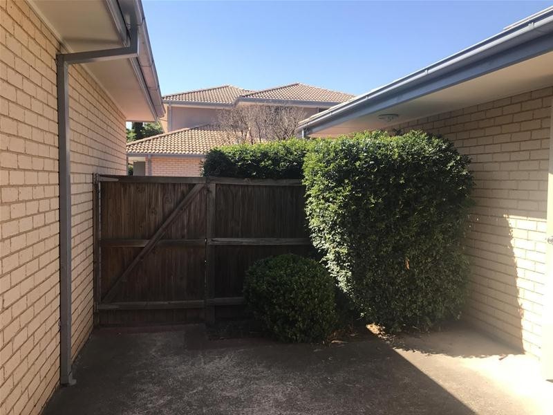 2/126-132 HIGH Street, Penrith NSW 2750