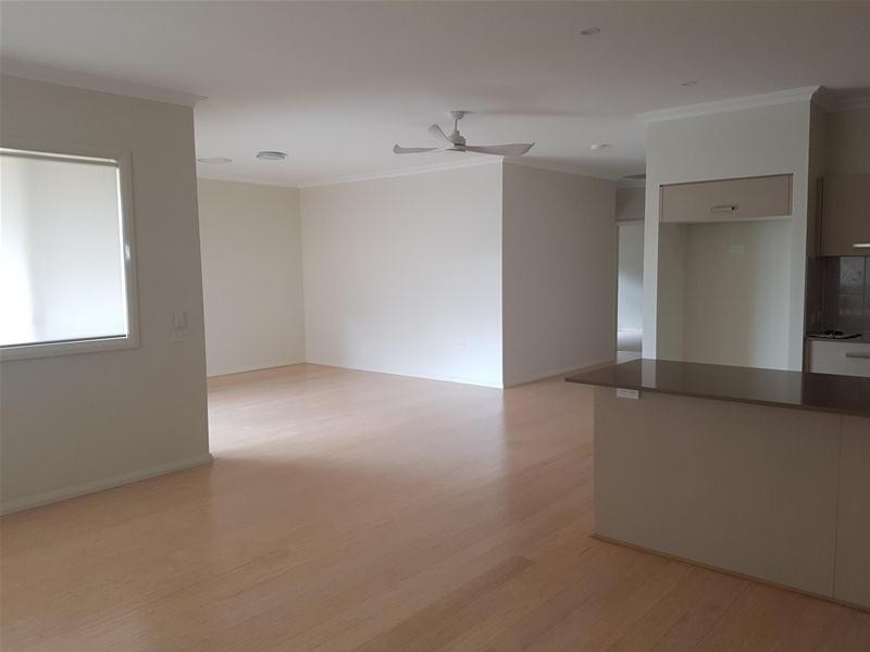 40 EMPIRE Circuit, Penrith NSW 2750