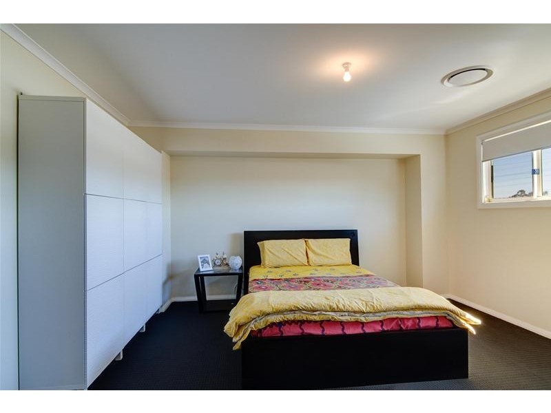 30 Empire Circuit, Penrith NSW 2750