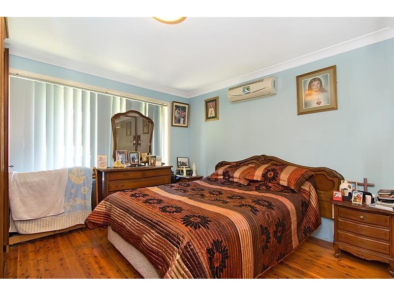 15 Dent Street, Penrith NSW 2750