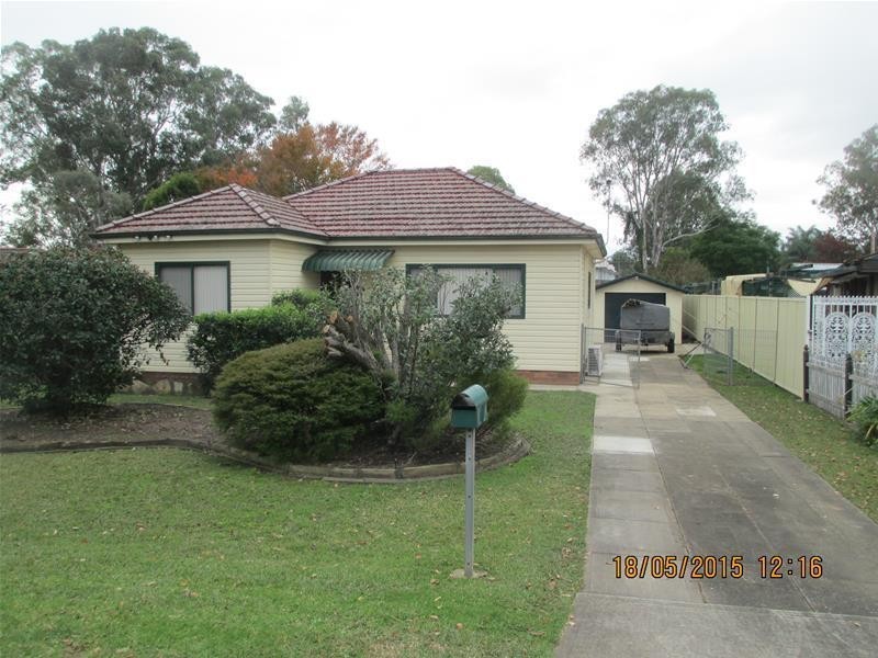 16 FIRST Street, Kingswood NSW 2747