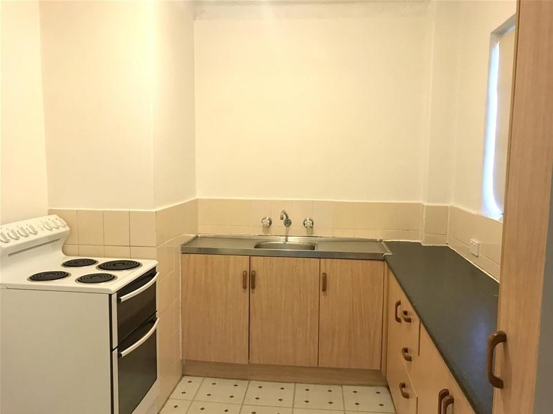 2/134 LETHBRIDGE Street, Penrith NSW 2750