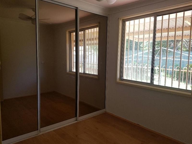 6 MICHAEL Close, Cranebrook NSW 2749