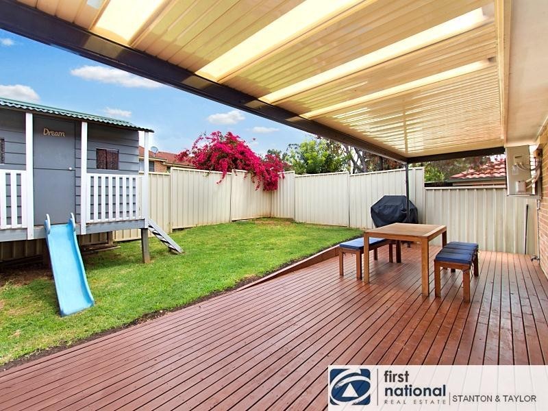 8B Raschke Street, Cambridge Park NSW 2747