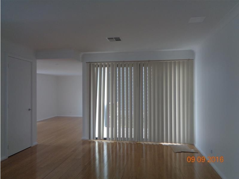 5 WOODROW Way, Penrith NSW 2750