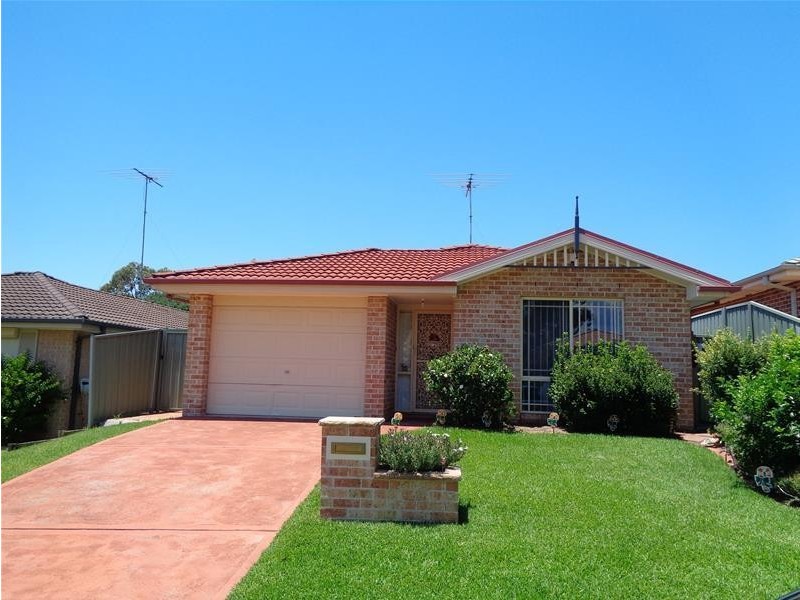 20 WOLARA Avenue, Glenmore Park NSW 2745