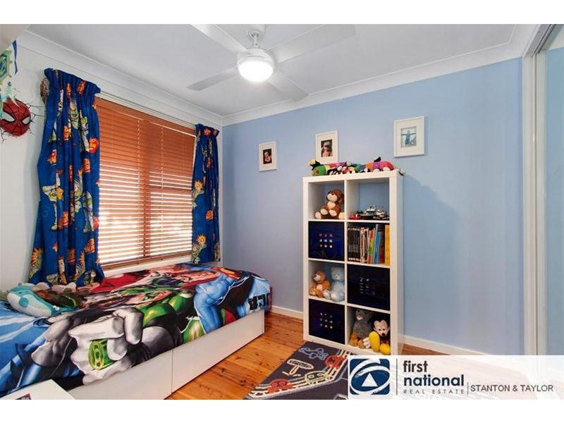 24 Lindsay Crescent, South Penrith NSW 2750