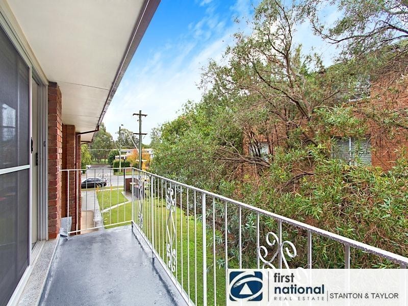 8/20 Bringelly Road, Kingswood NSW 2747