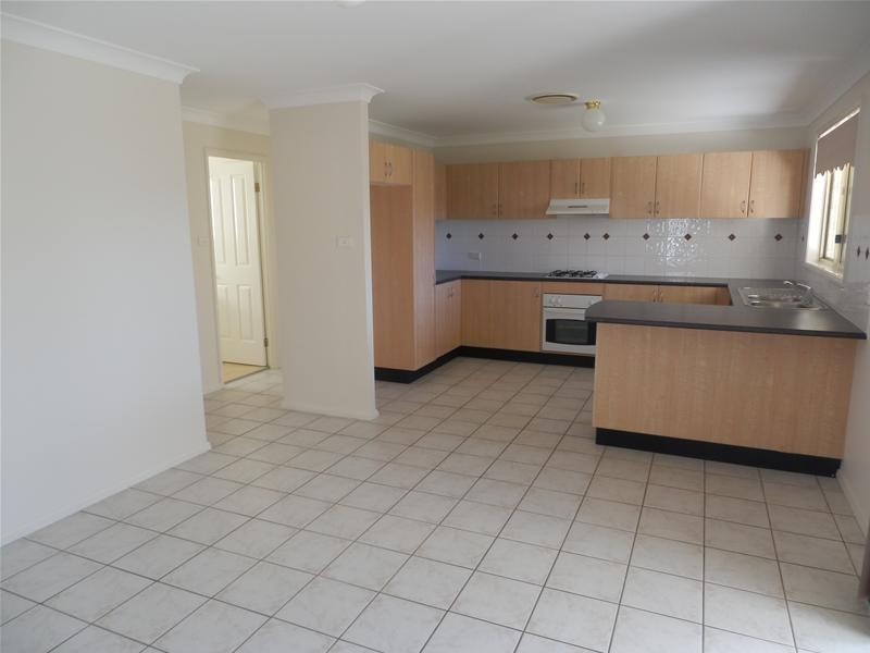 17 Bindee Close, Glenmore Park NSW 2745