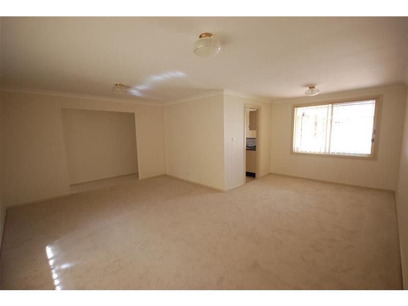 5 Field Place, Cranebrook NSW 2749